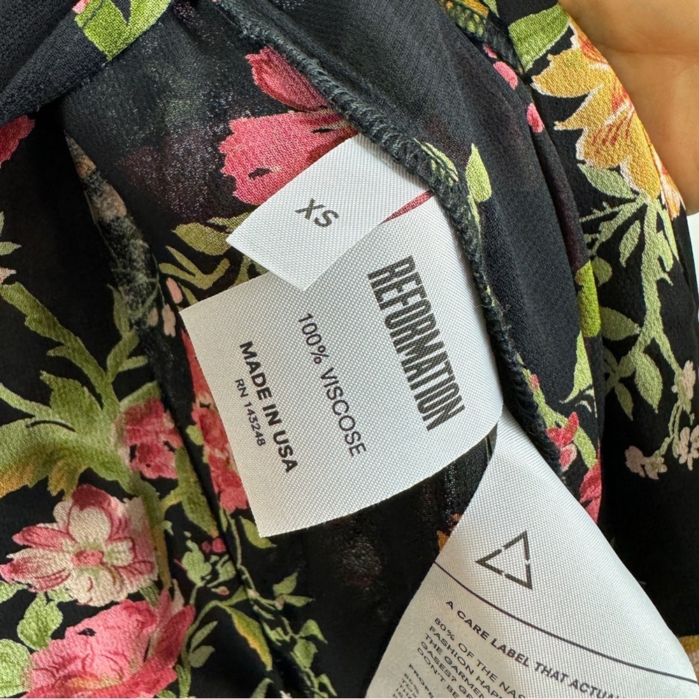 Reformation deep low V-neck floral wrap maxi dress NWT - Picture 9 of 13